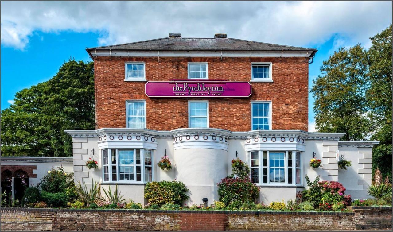 The Pytchley Inn West Haddon Extérieur photo