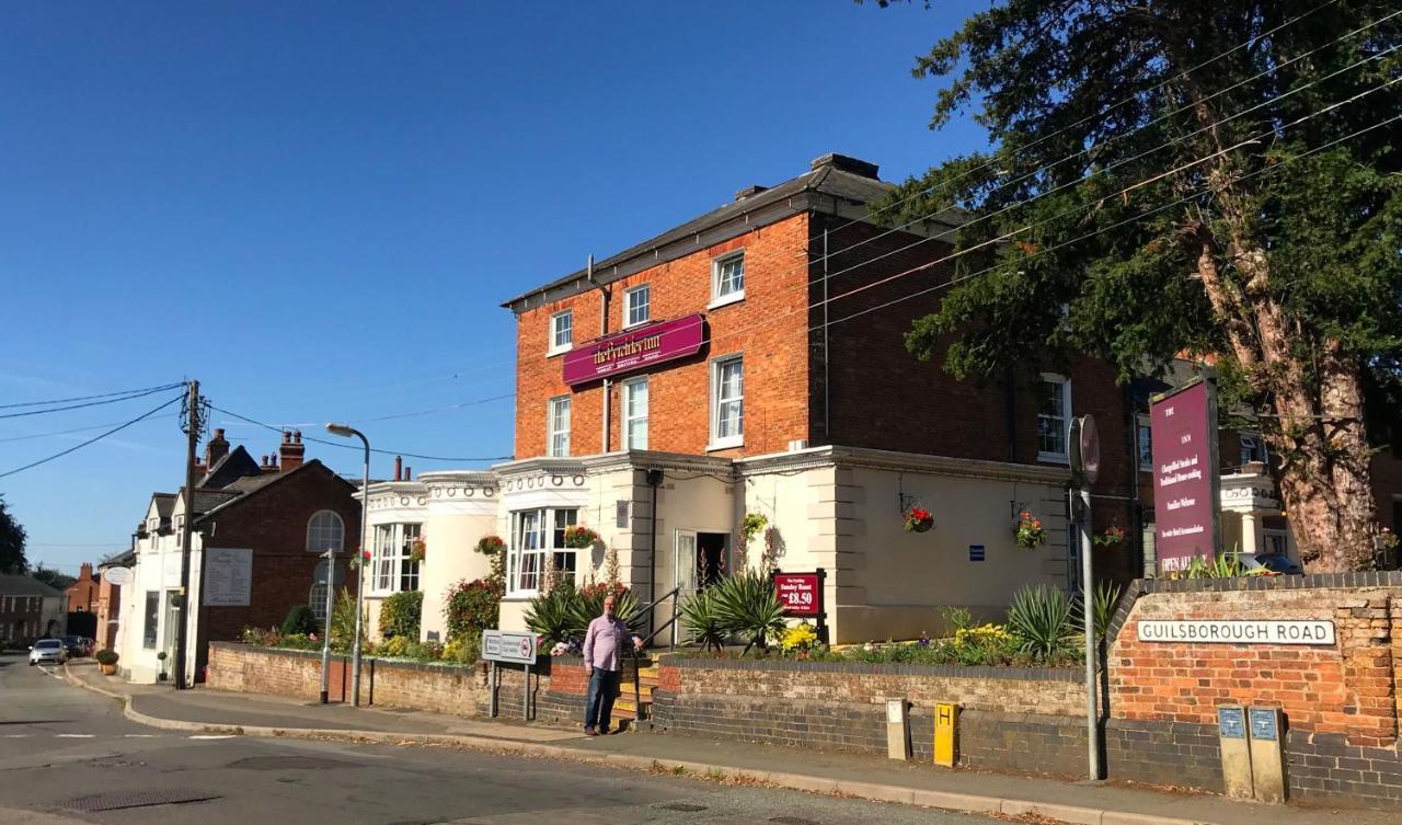 The Pytchley Inn West Haddon Extérieur photo